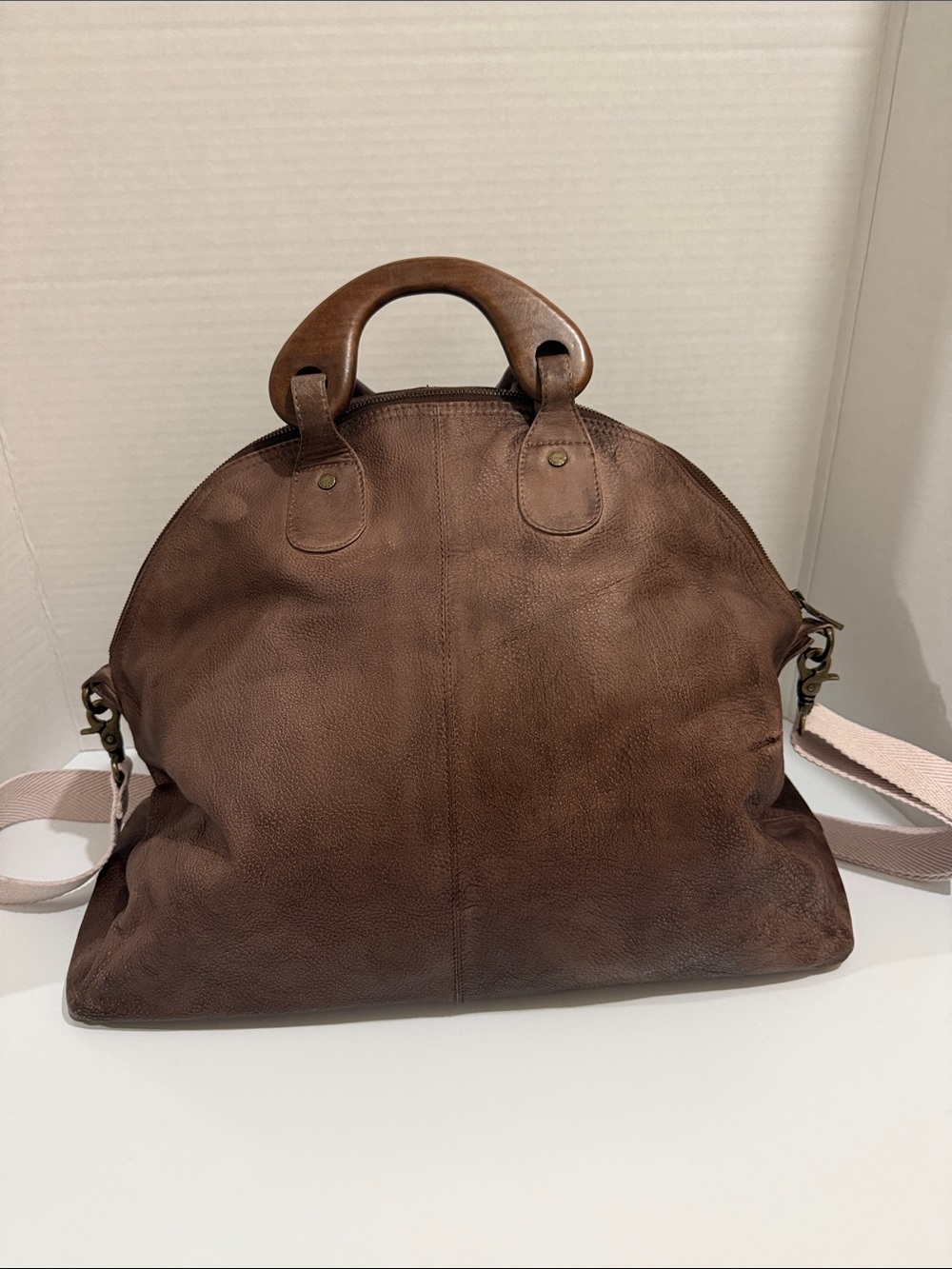 We The Free Willow Vintage Slouchy Tote Bag Washed Brown Wood Handles Large - Picture 3 of 10
